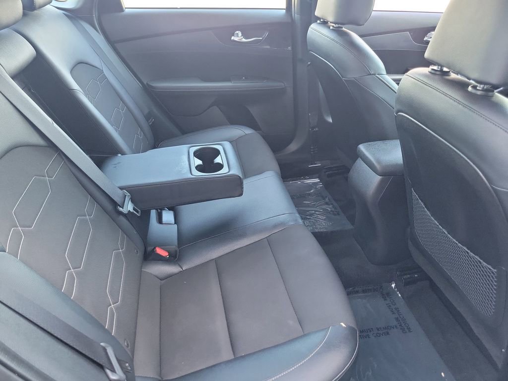 Used 2023 Kia Forte GT-Line w/ GT-Line Technology Package image 19
