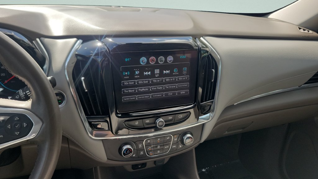 Used 2019 Chevrolet Traverse LT FWD image 14