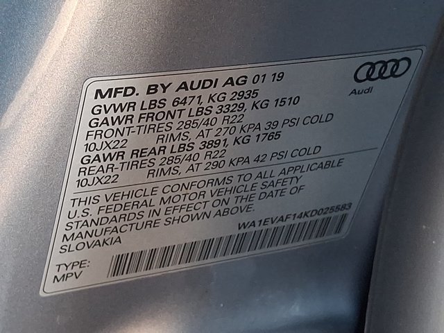 Used 2019 Audi Q8 Premium Plus w/ Premium Plus AWD/4WD image 33