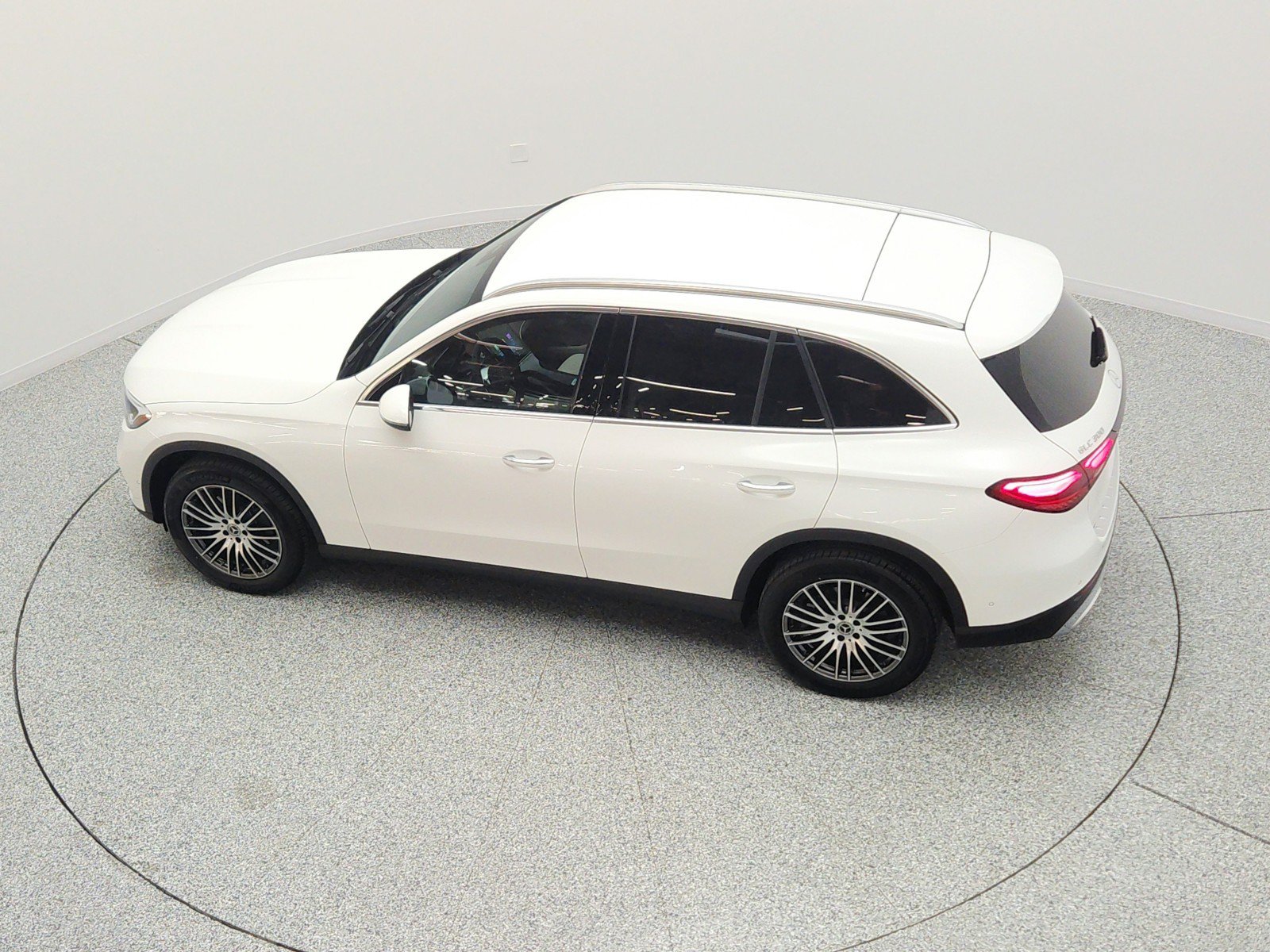 Certified 2026 Mercedes-Benz GLC 300 image 29