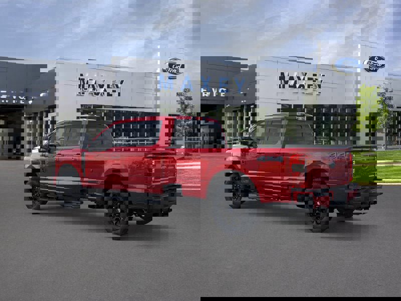 New 2026 Ford F350 XLT w/ XLT Premium Package image 4