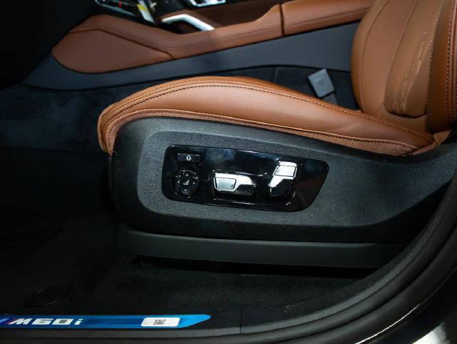New 2027 BMW X6 M60i AWD/4WD image 15
