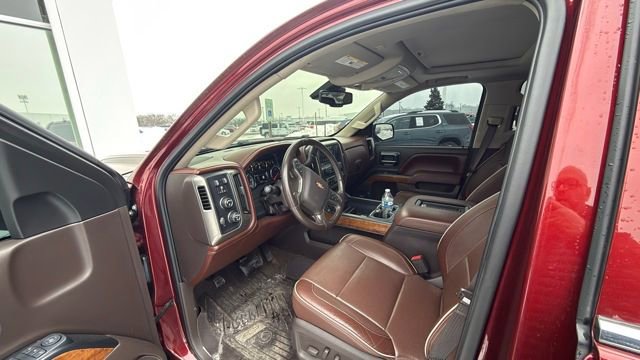 Used 2017 Chevrolet Silverado 1500 High Country image 2