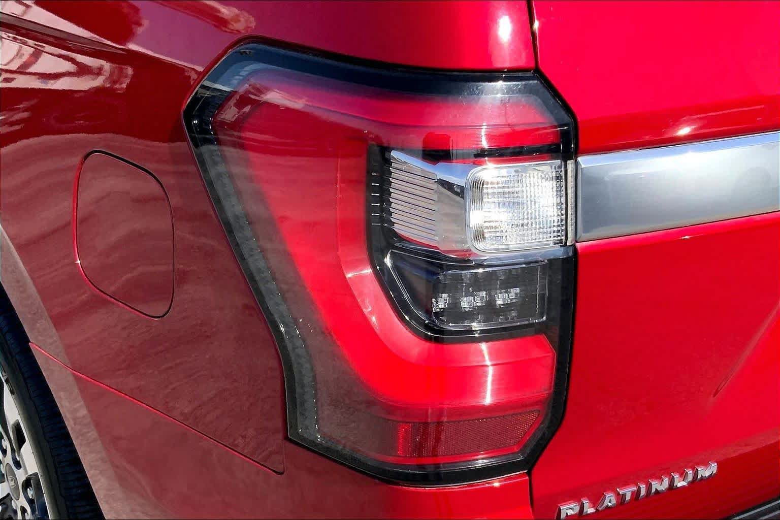 Used 2021 Ford Expedition Platinum RWD image 26