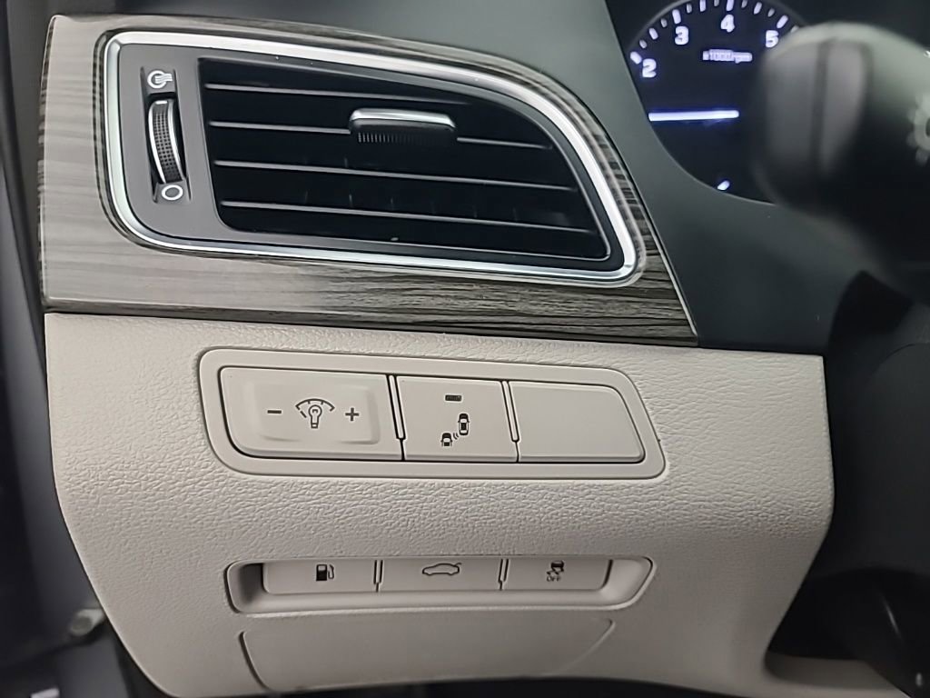 Used 2015 Hyundai Sonata Limited FWD image 27