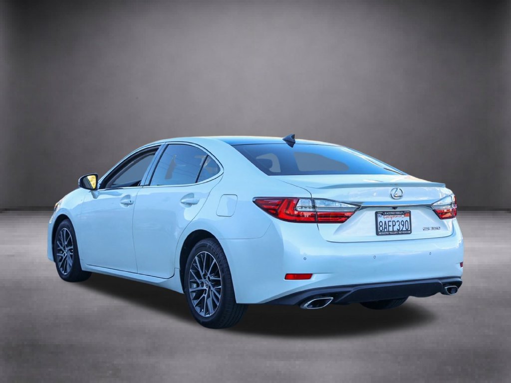 Used 2017 Lexus ES 350 w/ Navigation System Package FWD image 7
