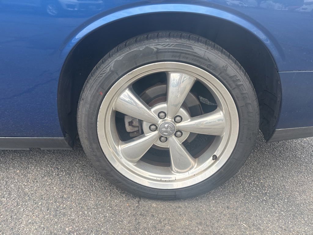 Used 2010 Dodge Challenger R/T RWD image 11