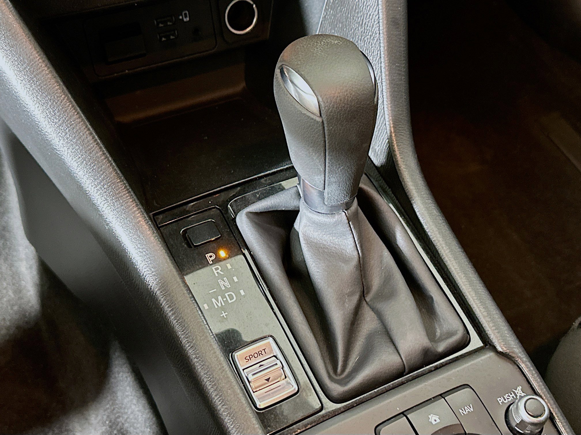 Used 2020 MAZDA CX-3 Sport image 25