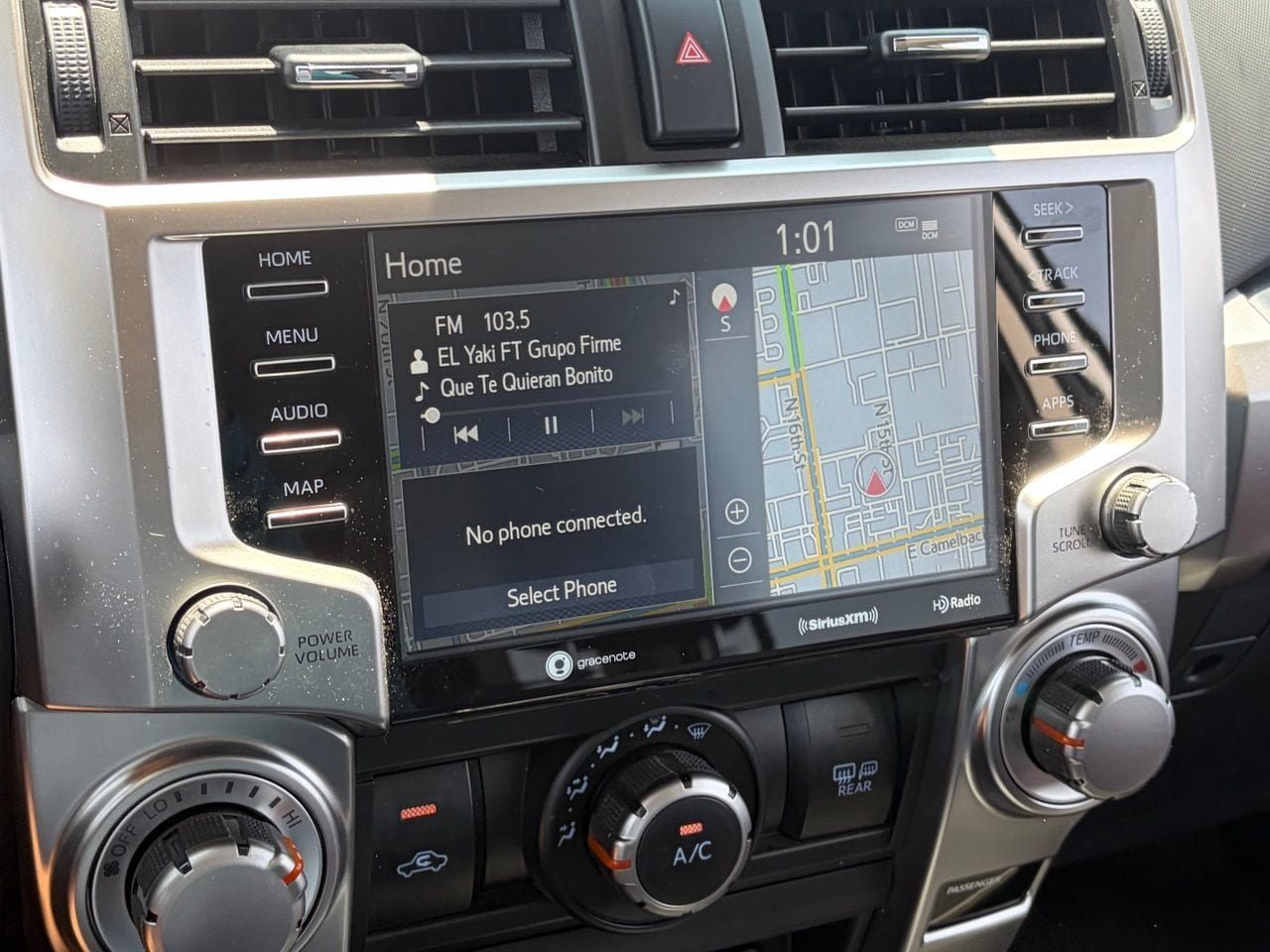 Used 2024 Toyota 4Runner SR5 AWD/4WD image 9