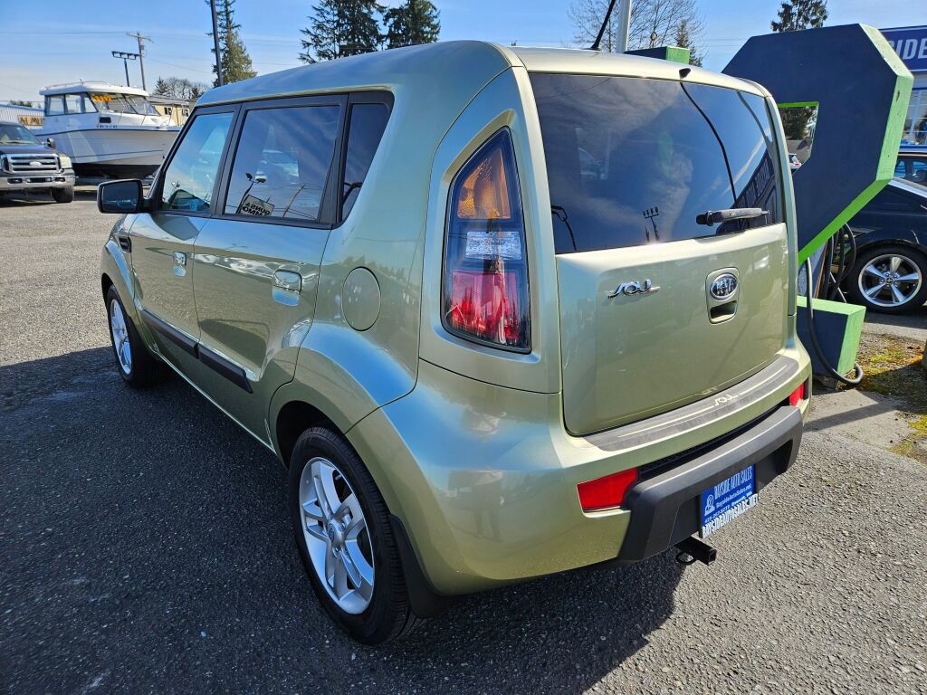 Used 2013 Honda Fit image 28