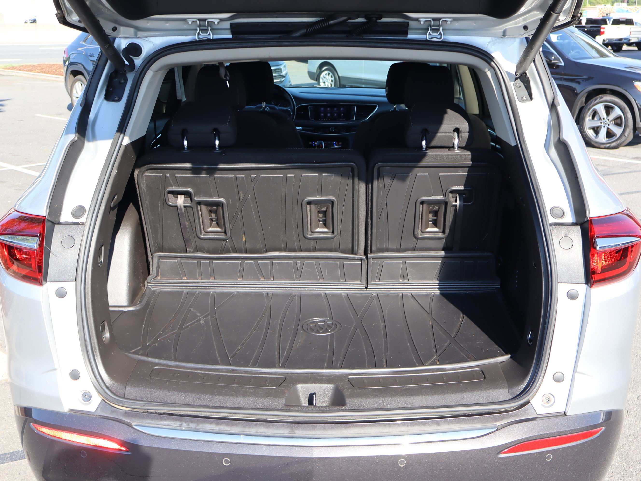 Used 2021 Buick Enclave Preferred FWD image 34