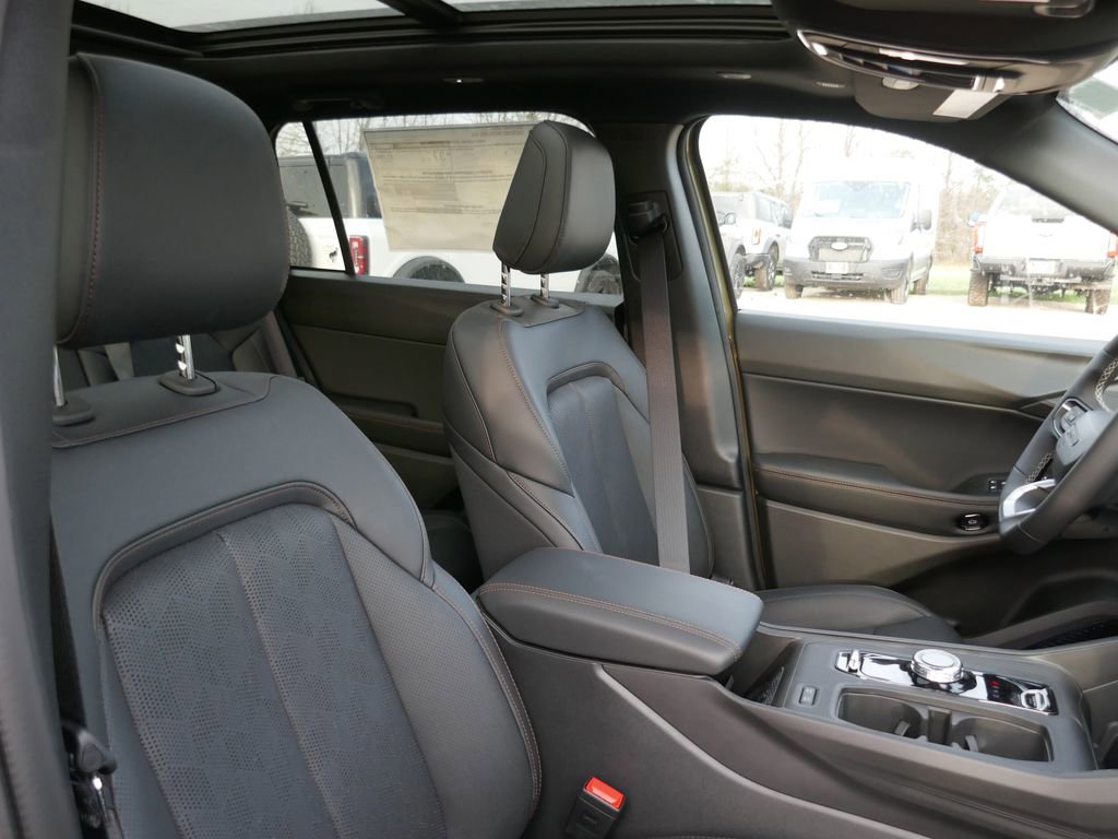 New 2026 Jeep Cherokee Overland w/ Trailer Tow Group image 10