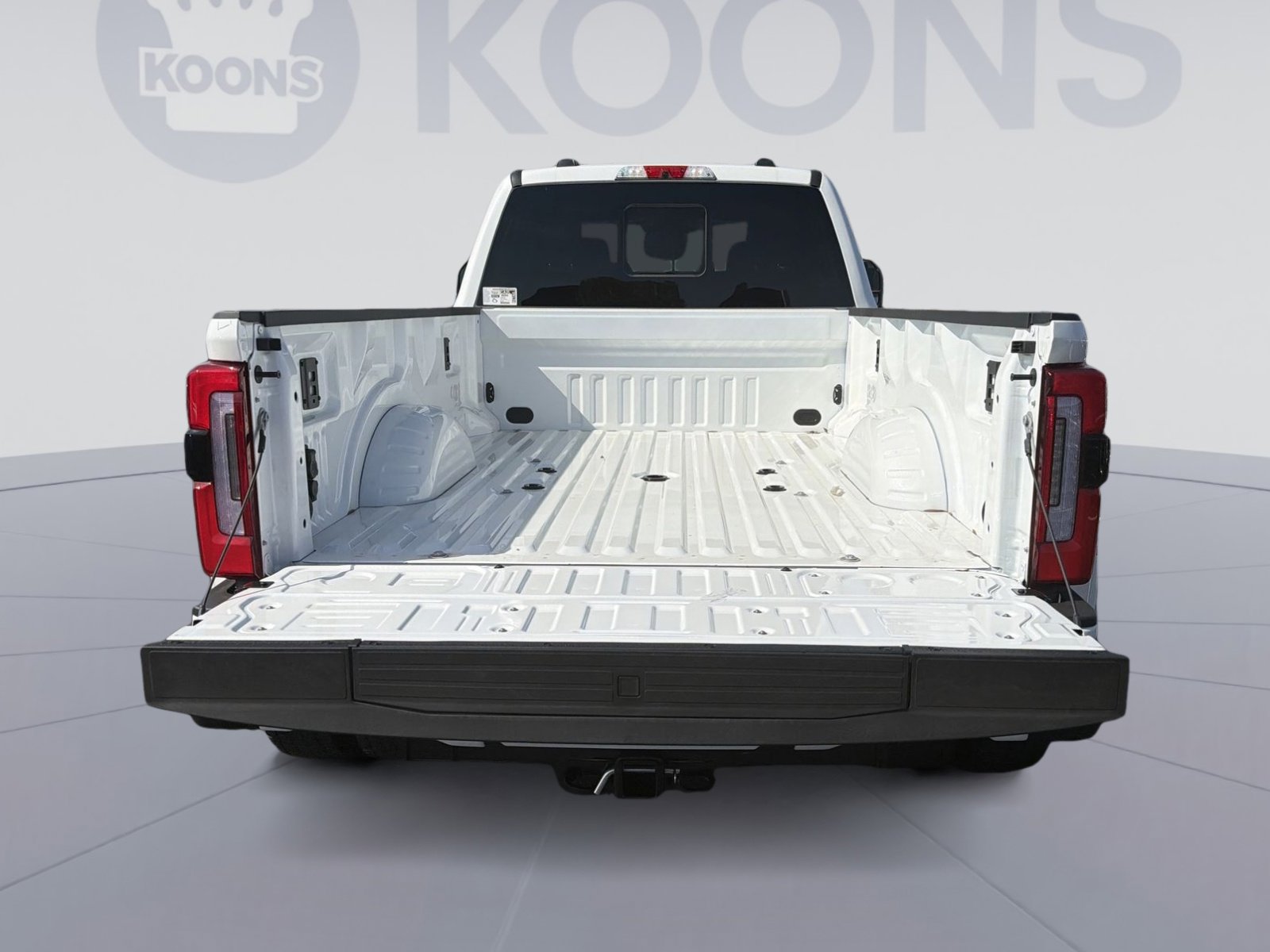New 2026 Ford F450 Platinum w/ Platinum Plus Package image 33