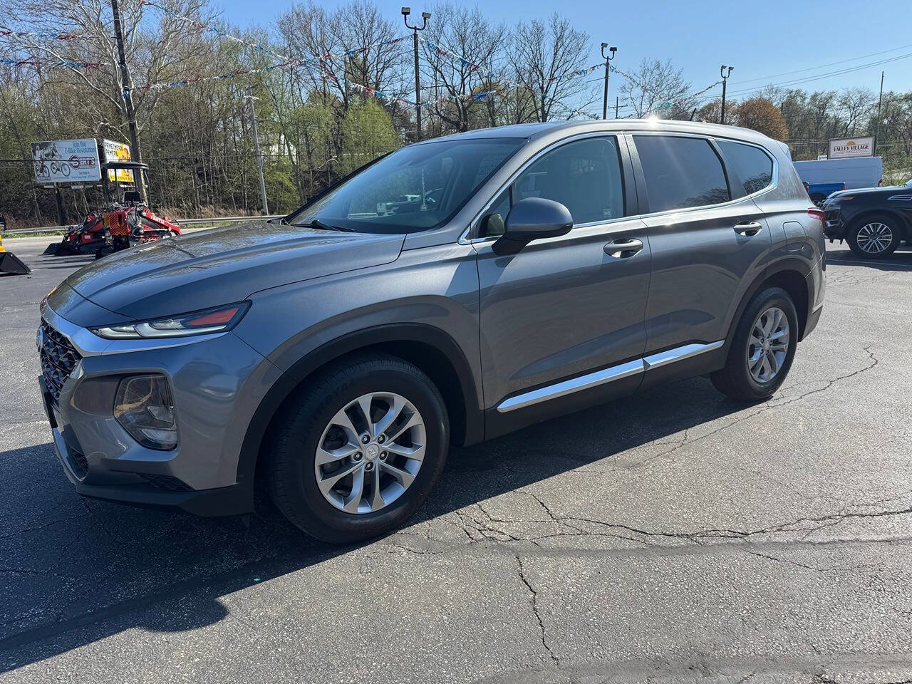 Used 2019 Hyundai Santa Fe SE AWD/4WD image 9