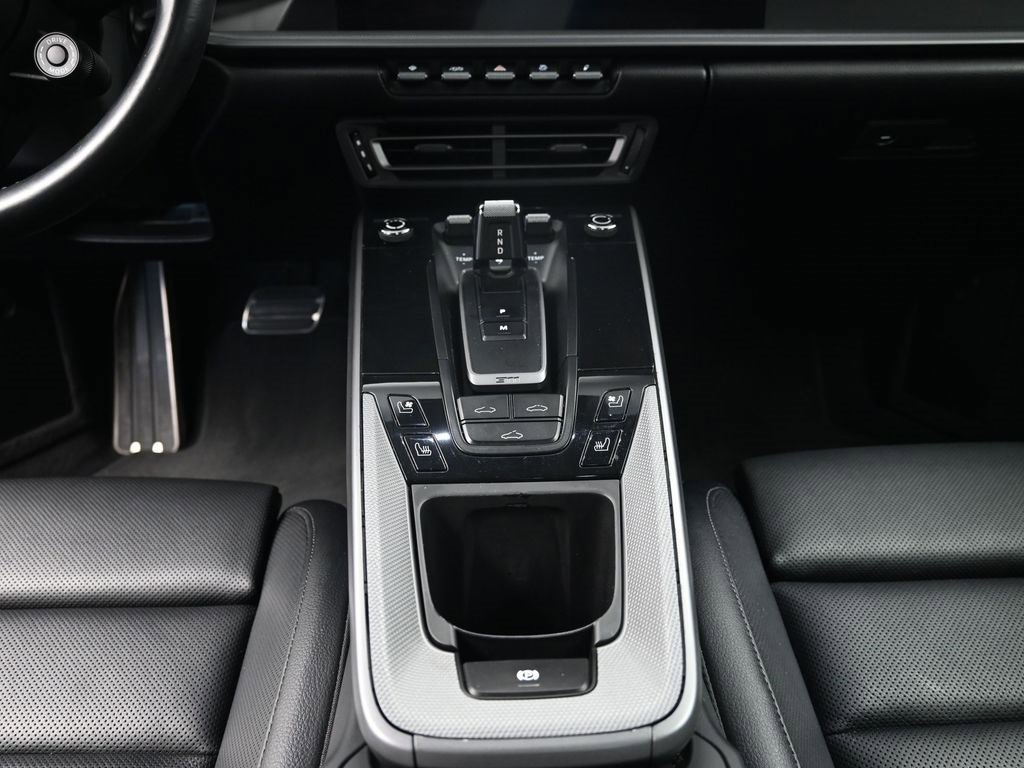 Used 2020 Porsche 911 Carrera image 8