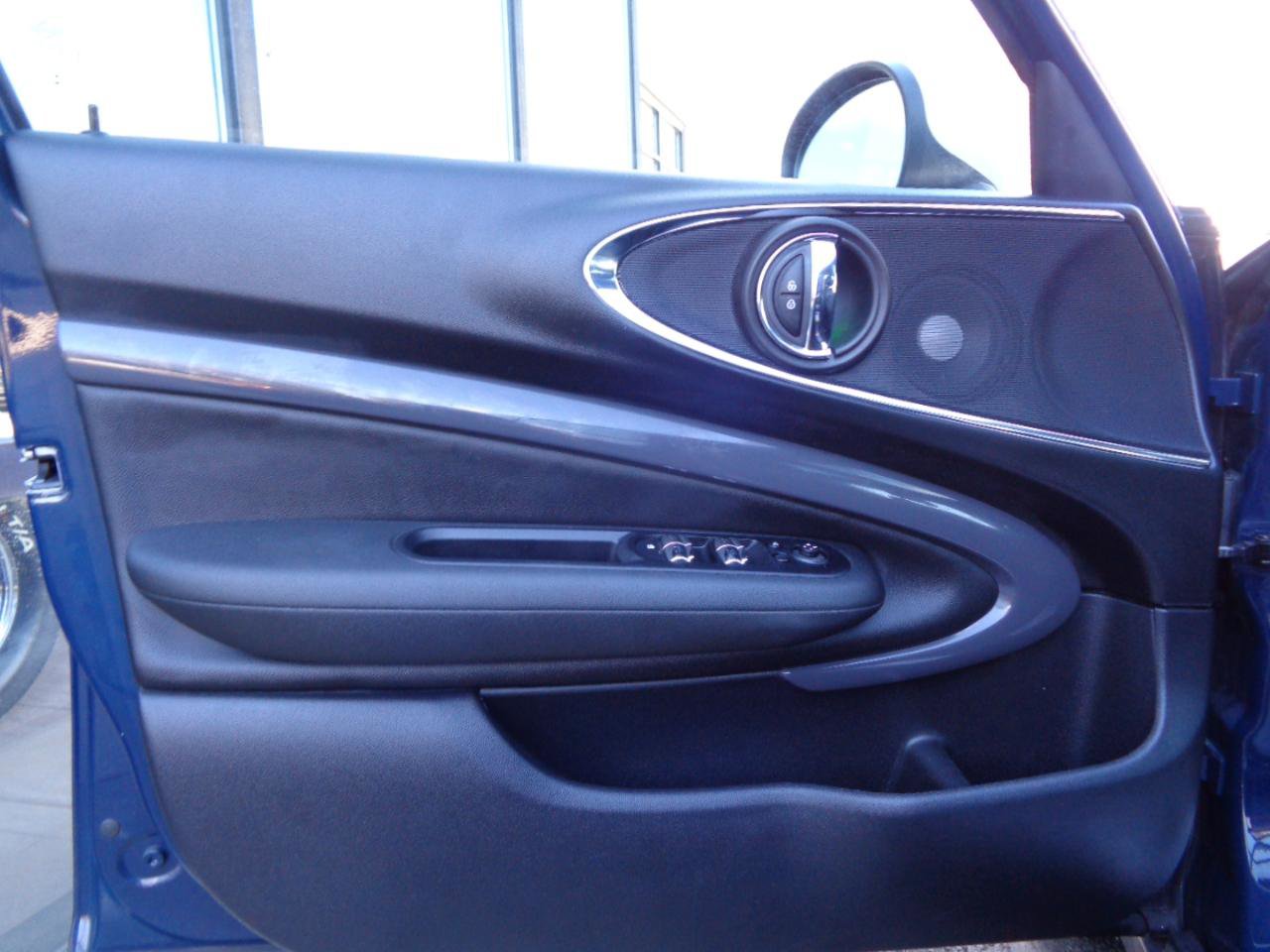 Used 2018 MINI Cooper Clubman S image 12