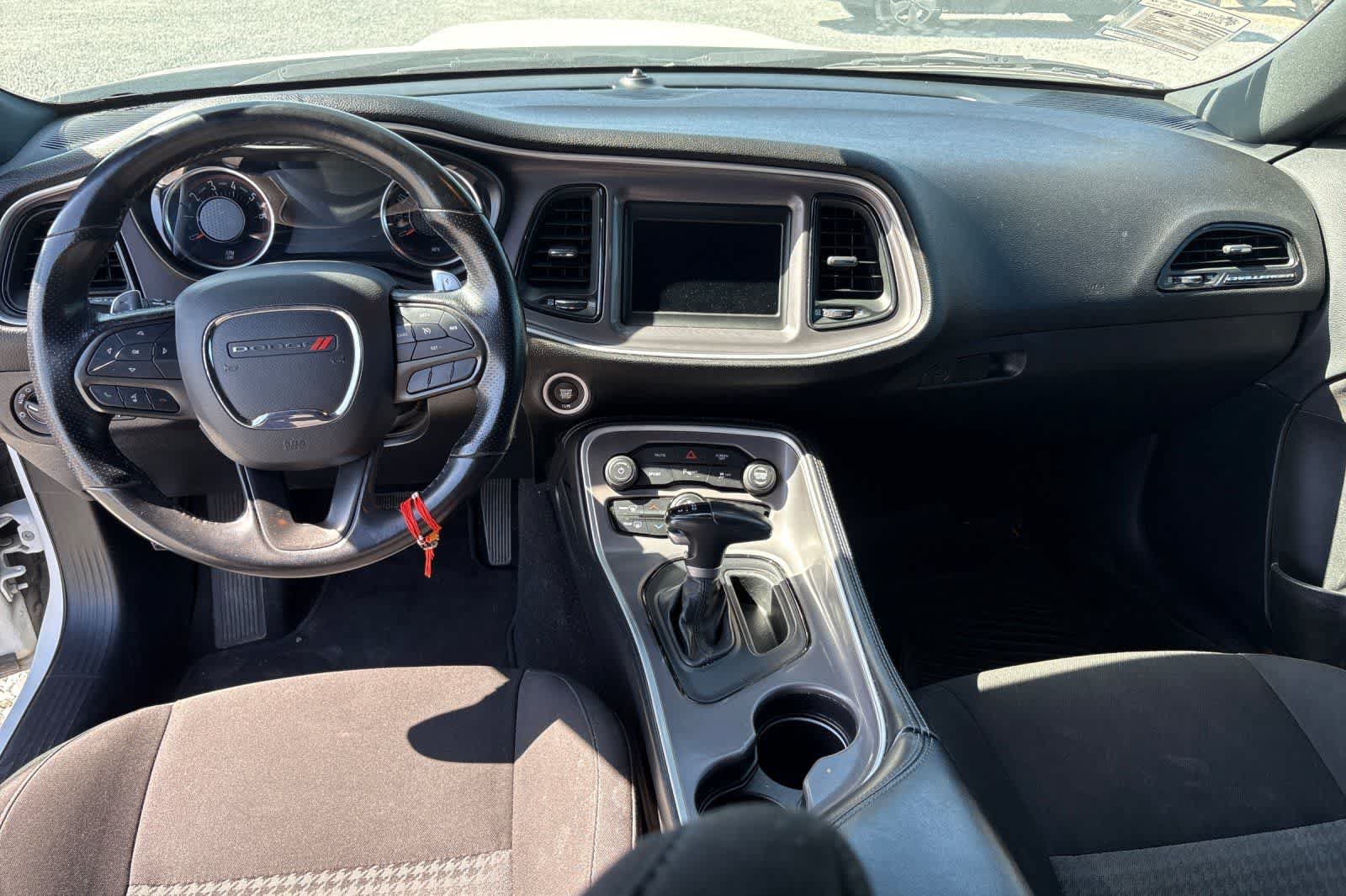 Used 2022 Dodge Challenger GT AWD/4WD image 4
