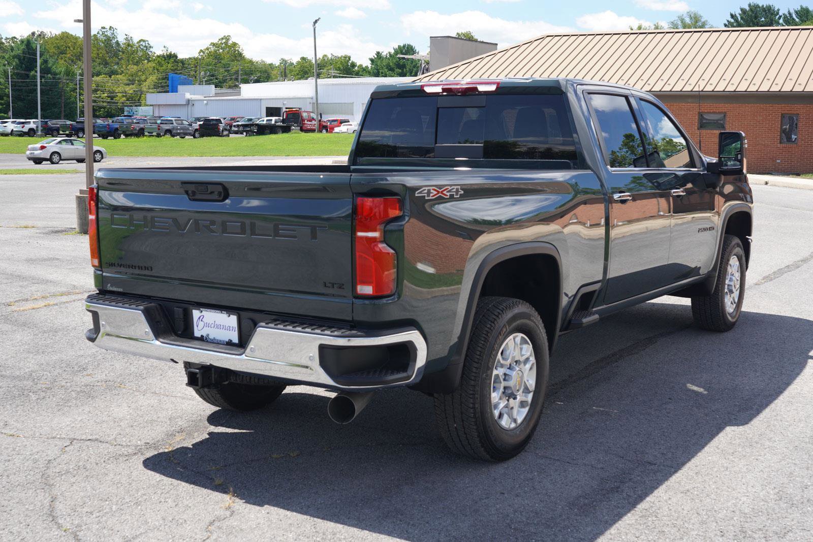 New 2025 Chevrolet Silverado 2500 LTZ w/ LTZ Premium Package image 3