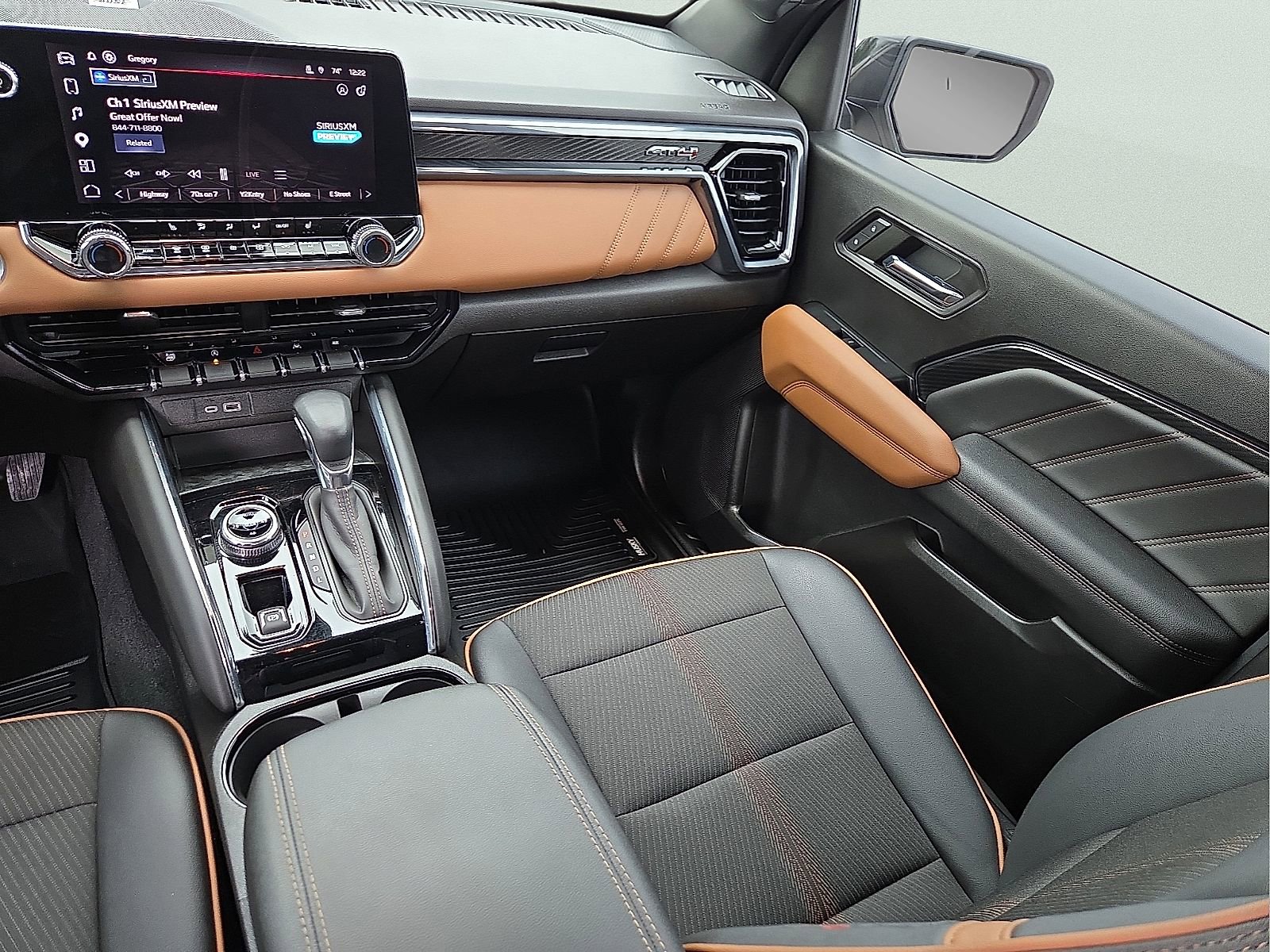 Used 2023 GMC Canyon AT4 w/ LPO, Skid Plate Package AWD/4WD image 15