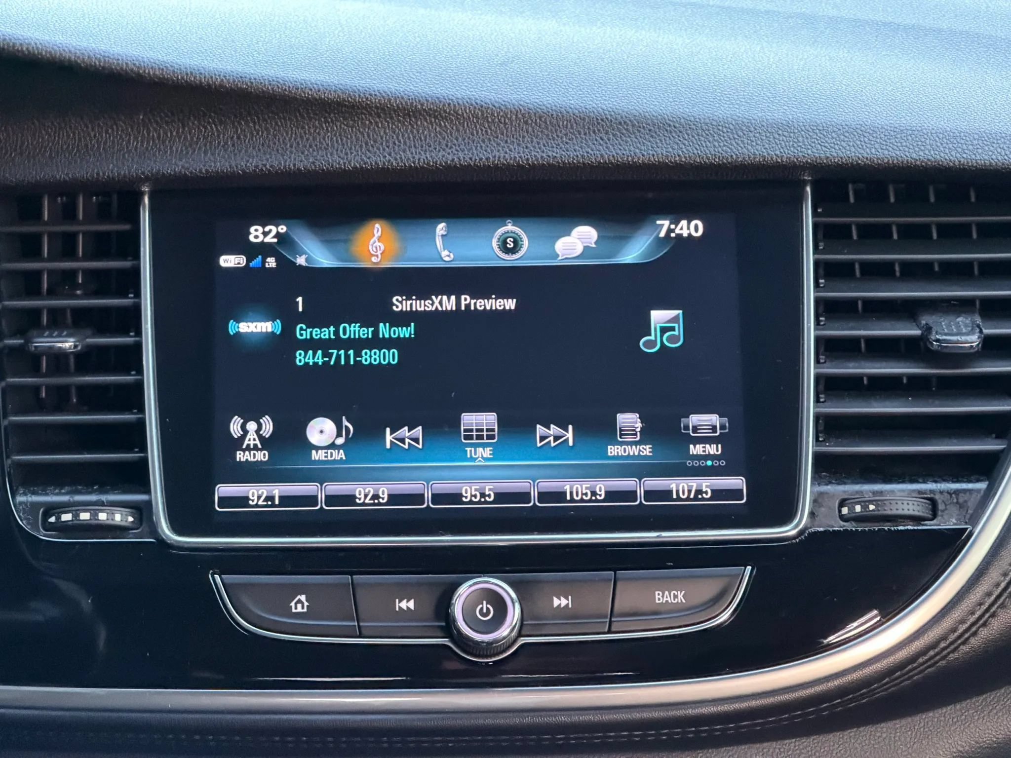 Used 2019 Buick Encore Preferred AWD/4WD image 23