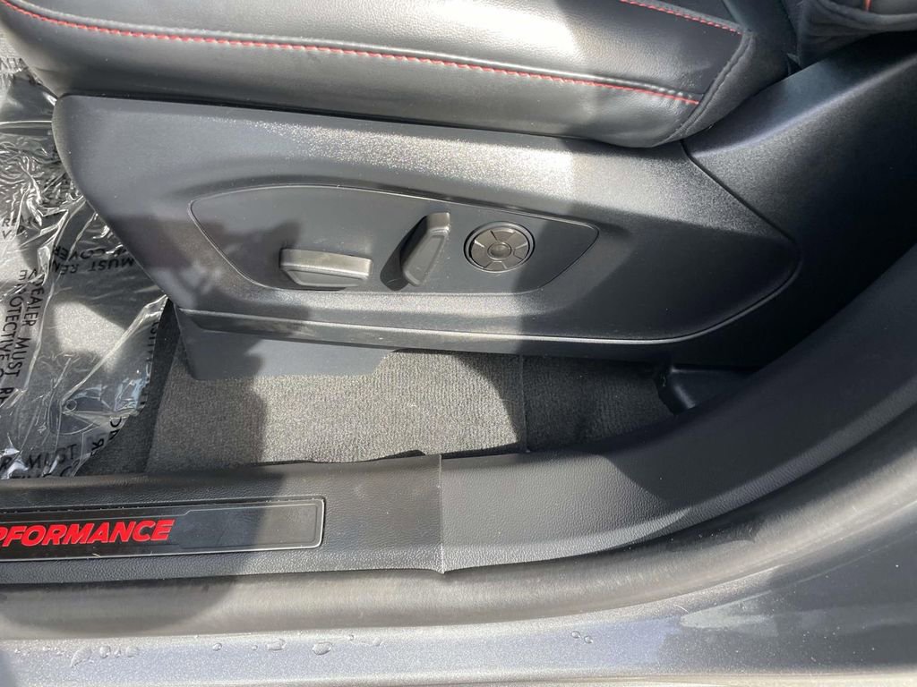 Used 2025 Ford Explorer ST w/ Sun And Sound Package image 31