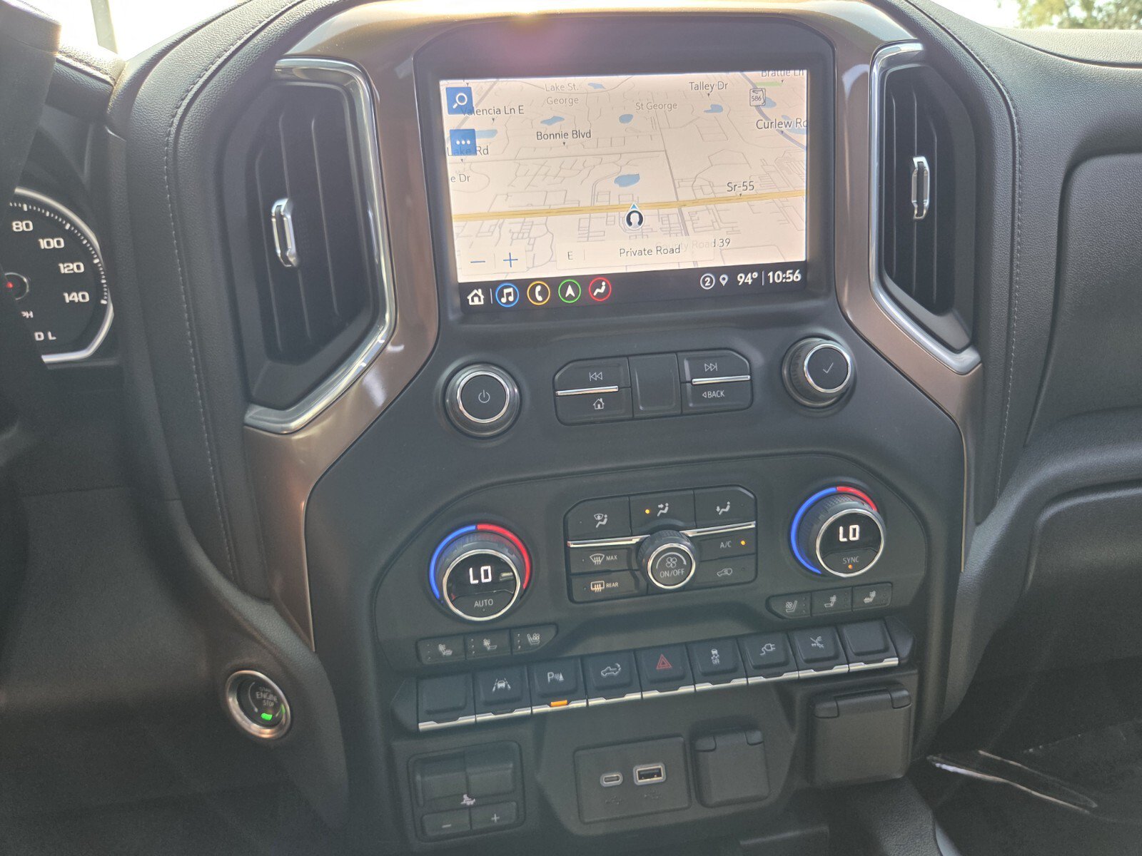 Used 2021 Chevrolet Silverado 1500 High Country AWD/4WD image 23