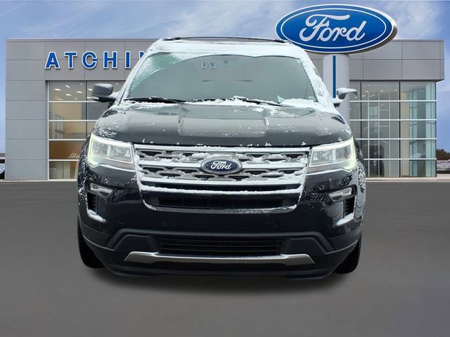 Used 2018 Ford Explorer XLT w/ Equipment Group 202A image 2