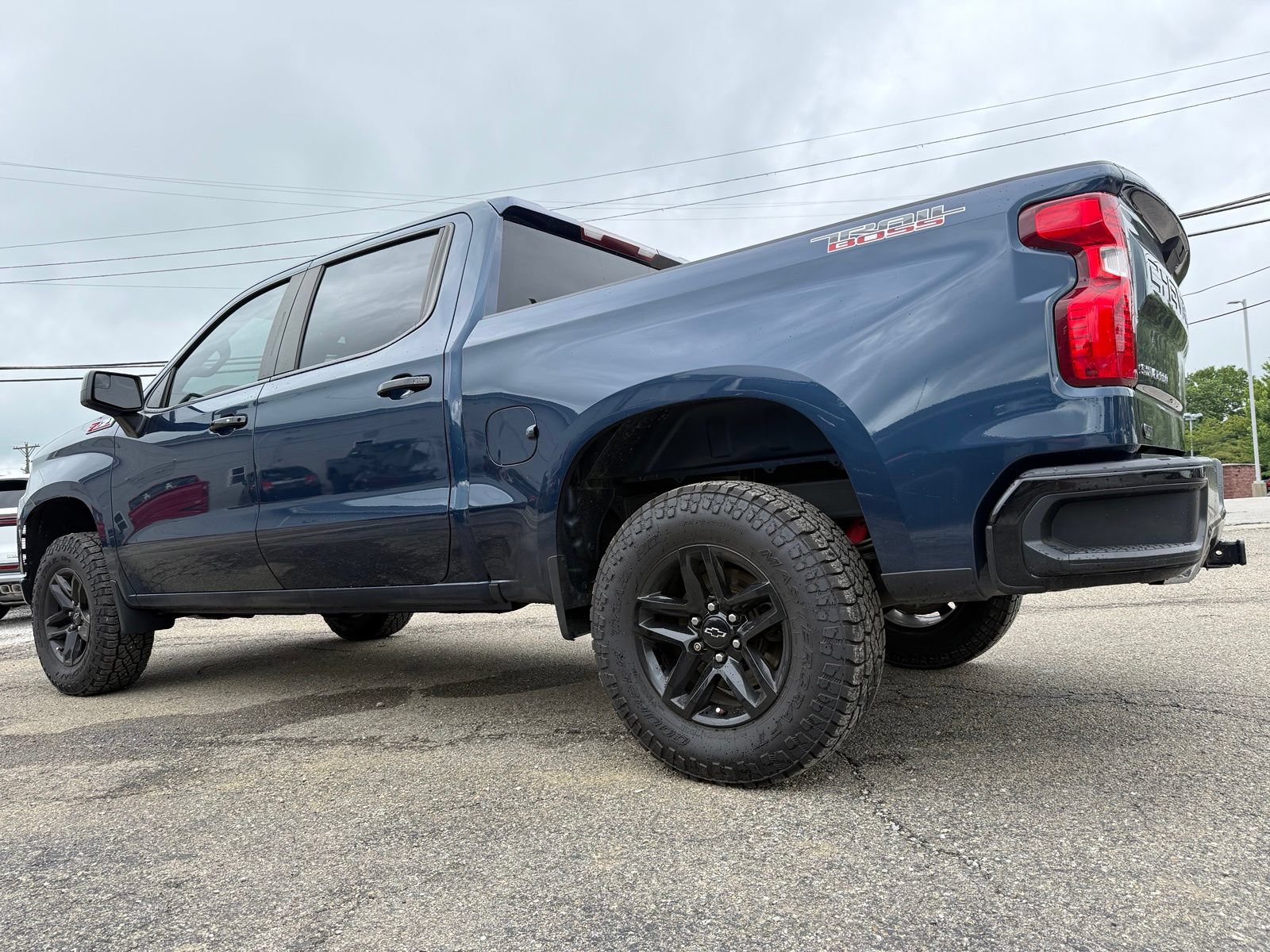 Used 2020 Chevrolet Silverado 1500 LT Trail Boss AWD/4WD image 5