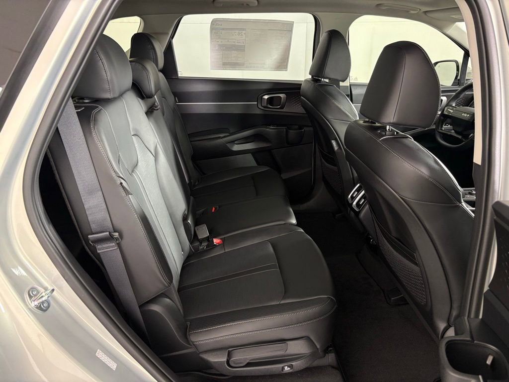 New 2026 Kia Sorento S image 43