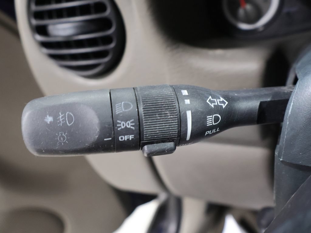 Used 2007 Jeep Liberty Sport AWD/4WD image 28