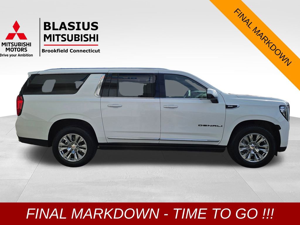 Used 2023 GMC Yukon XL Denali image 5