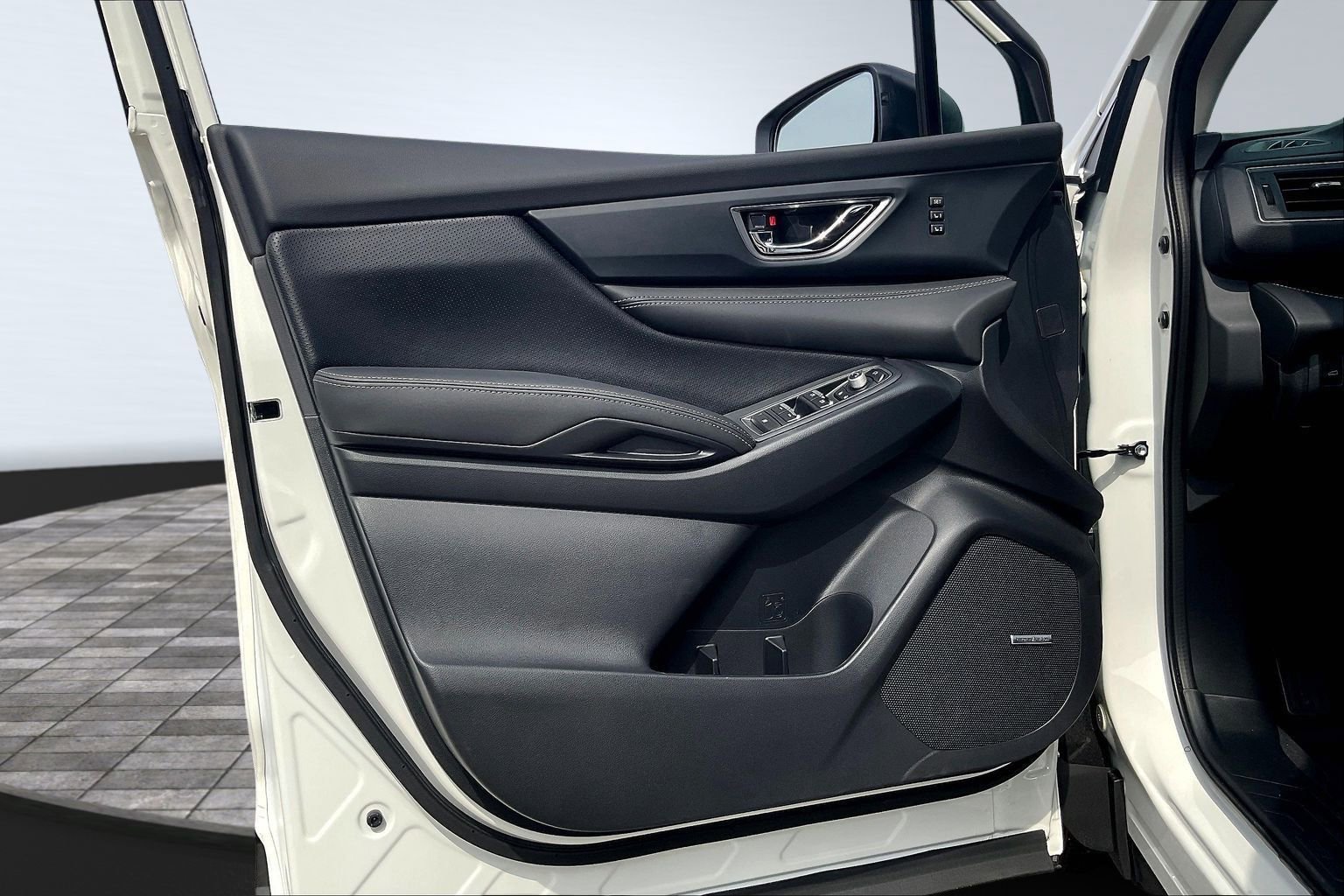 New 2026 Subaru Ascent Limited image 19