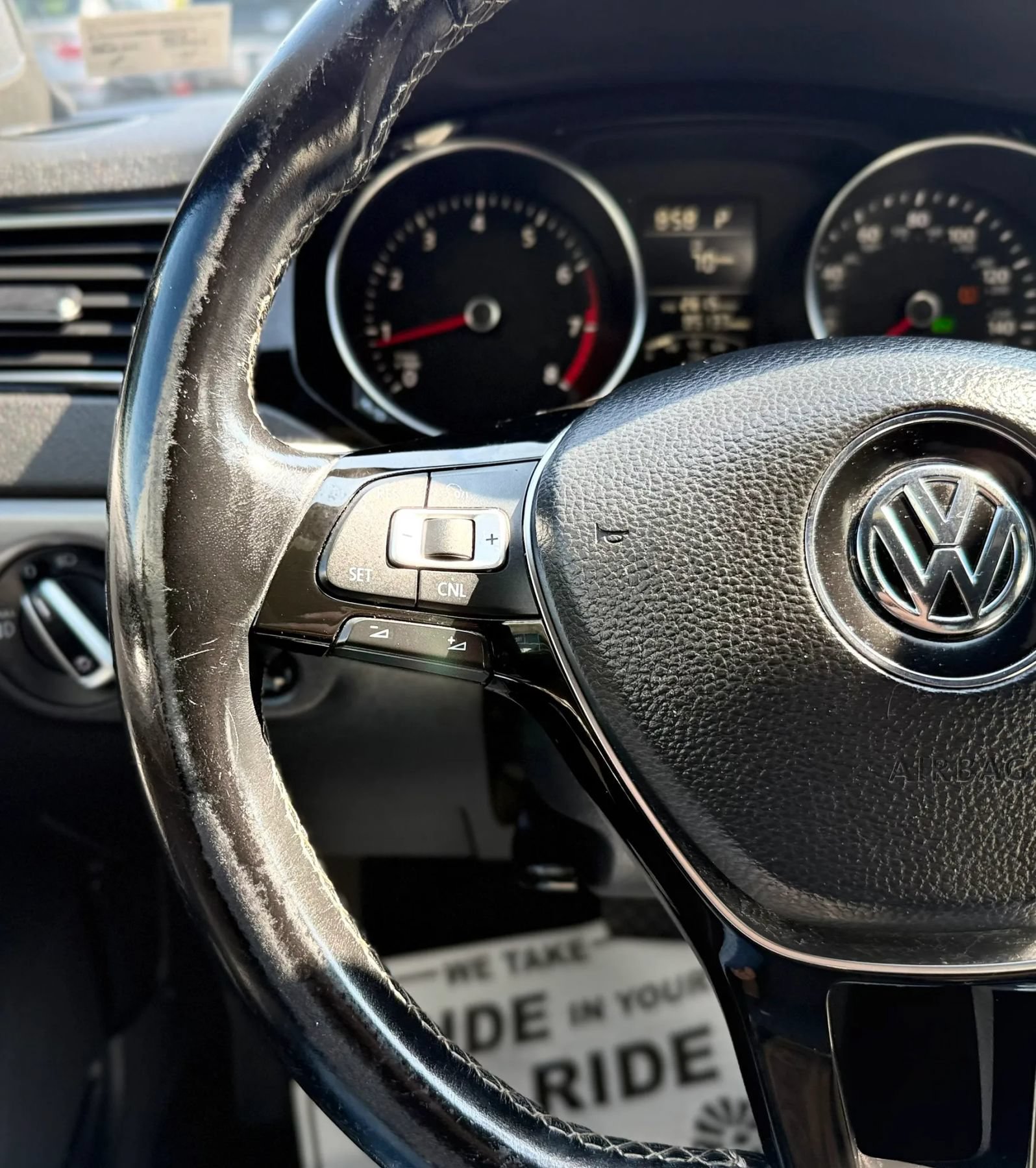 Used 2016 Volkswagen Jetta Sport FWD image 13