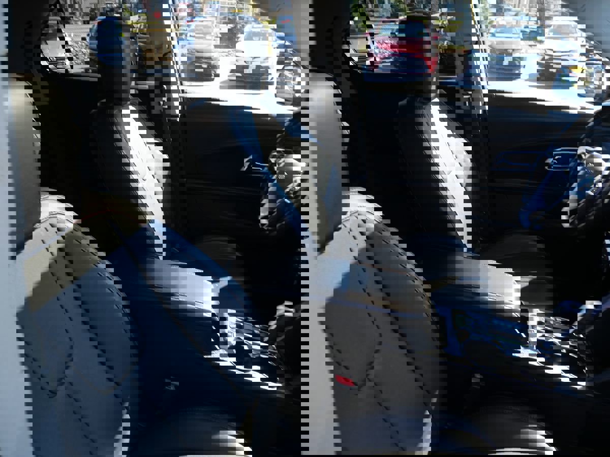 Used 2015 Chevrolet Equinox LTZ AWD/4WD image 27