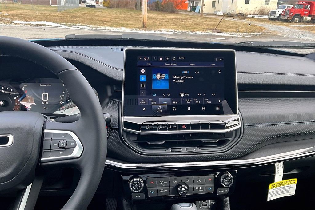 New 2026 Jeep Compass Latitude w/ Sun and Sound Group image 7