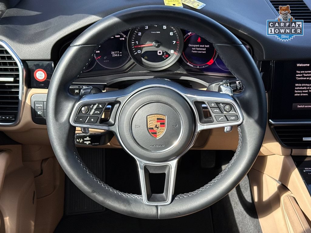 Used 2023 Porsche Cayenne w/ Premium Package AWD/4WD image 17