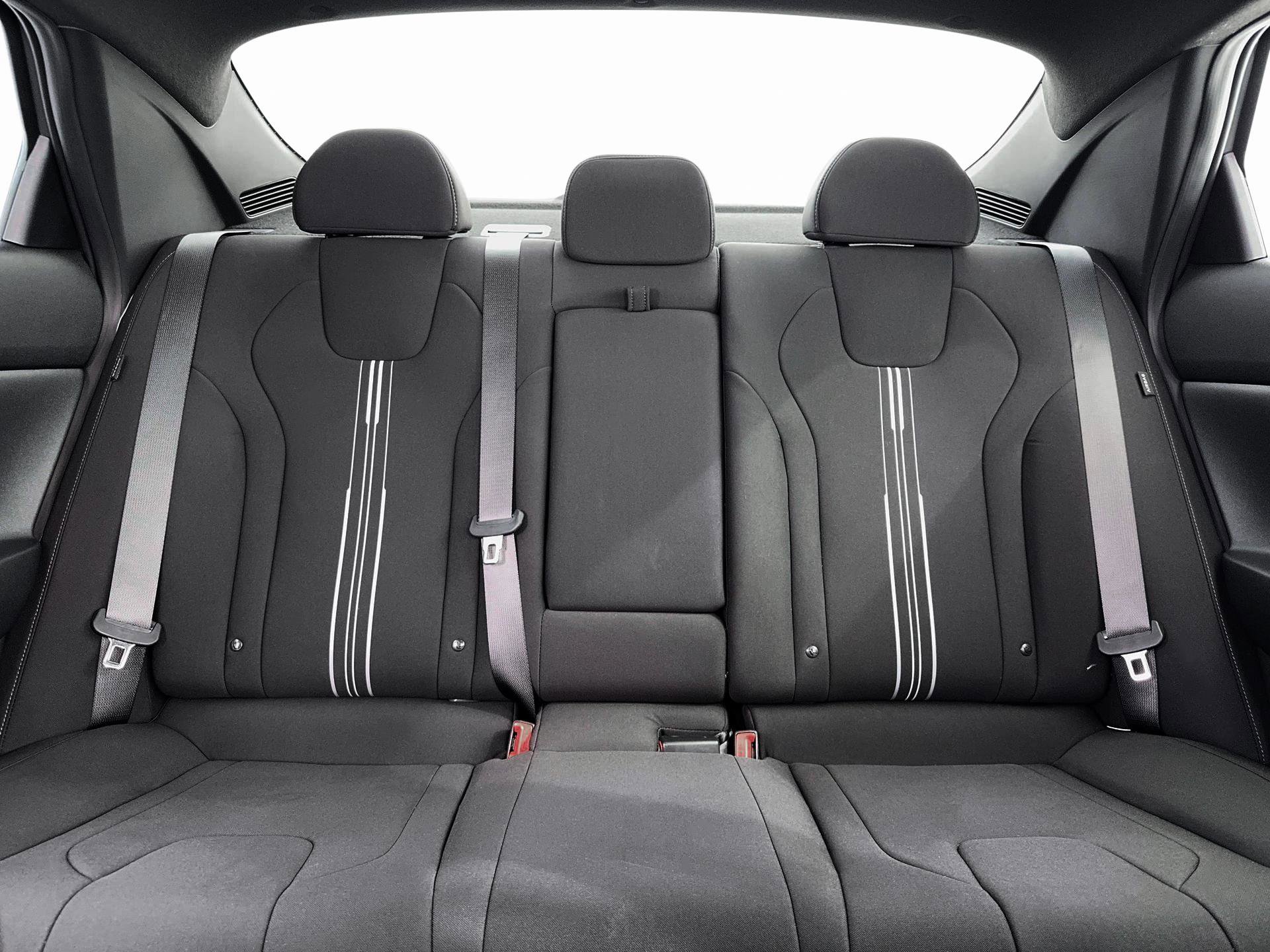 New 2026 Hyundai Elantra SEL Sport FWD image 16