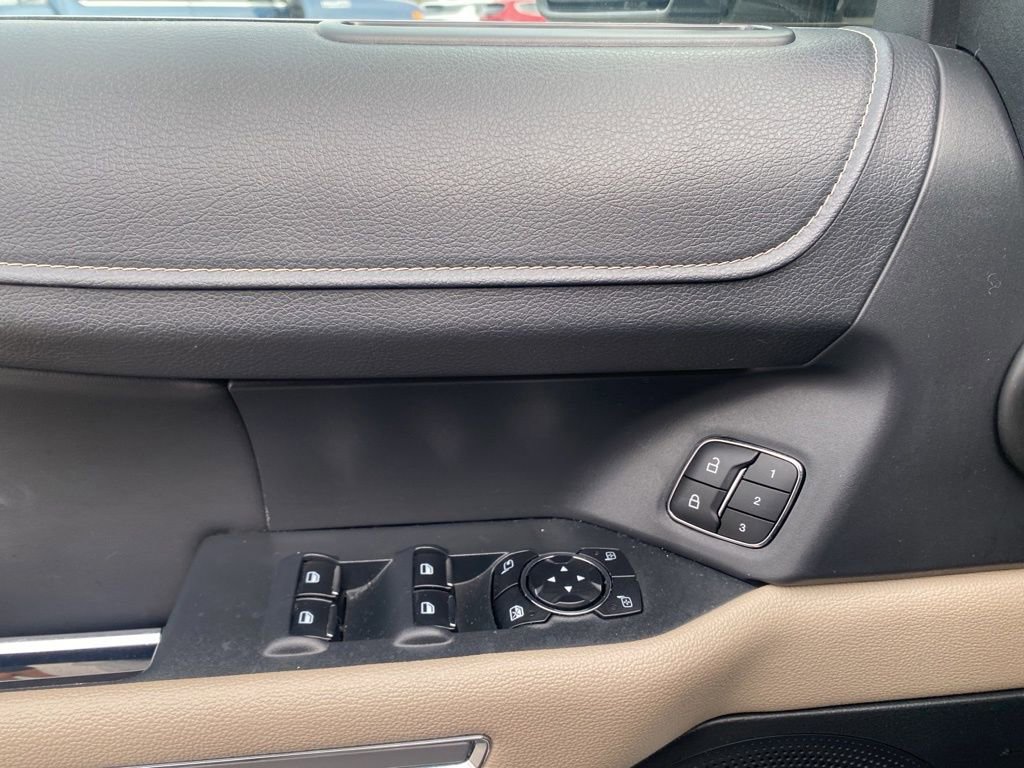 Used 2024 Ford Expedition Max Limited image 11