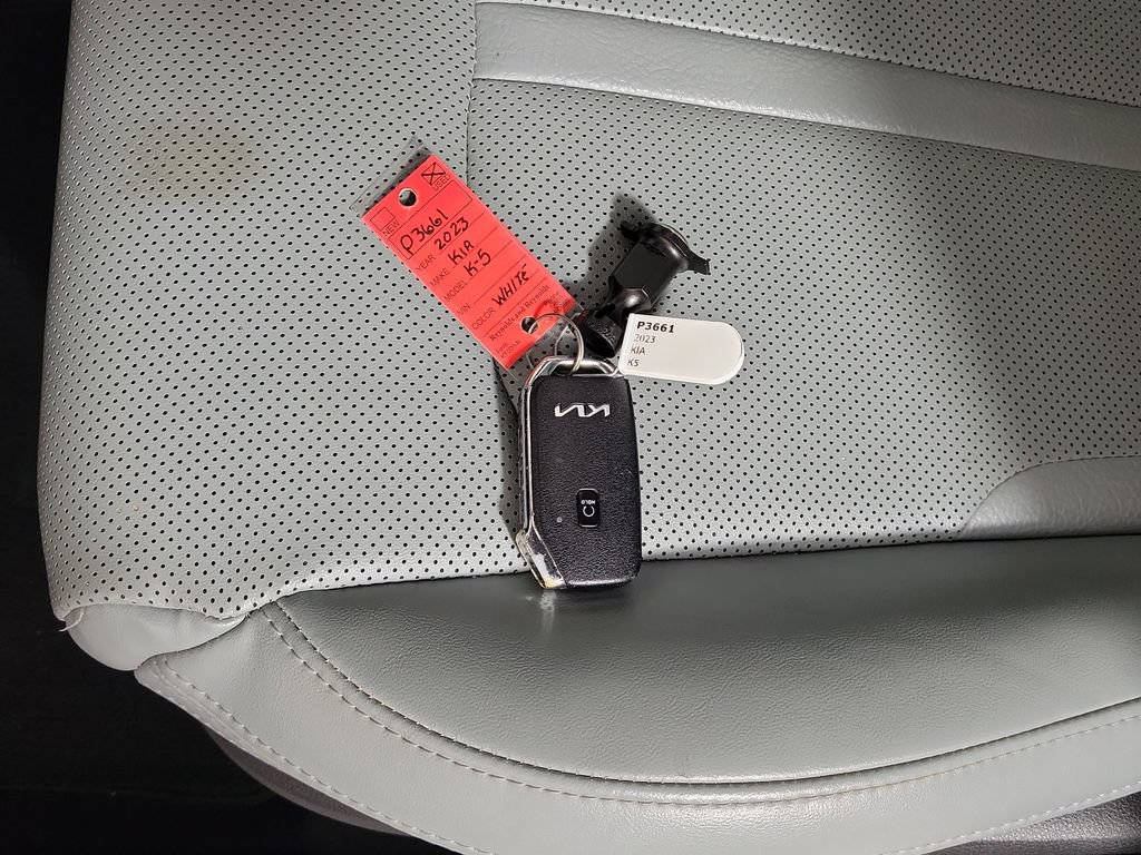 Used 2023 Kia K5 EX FWD image 25