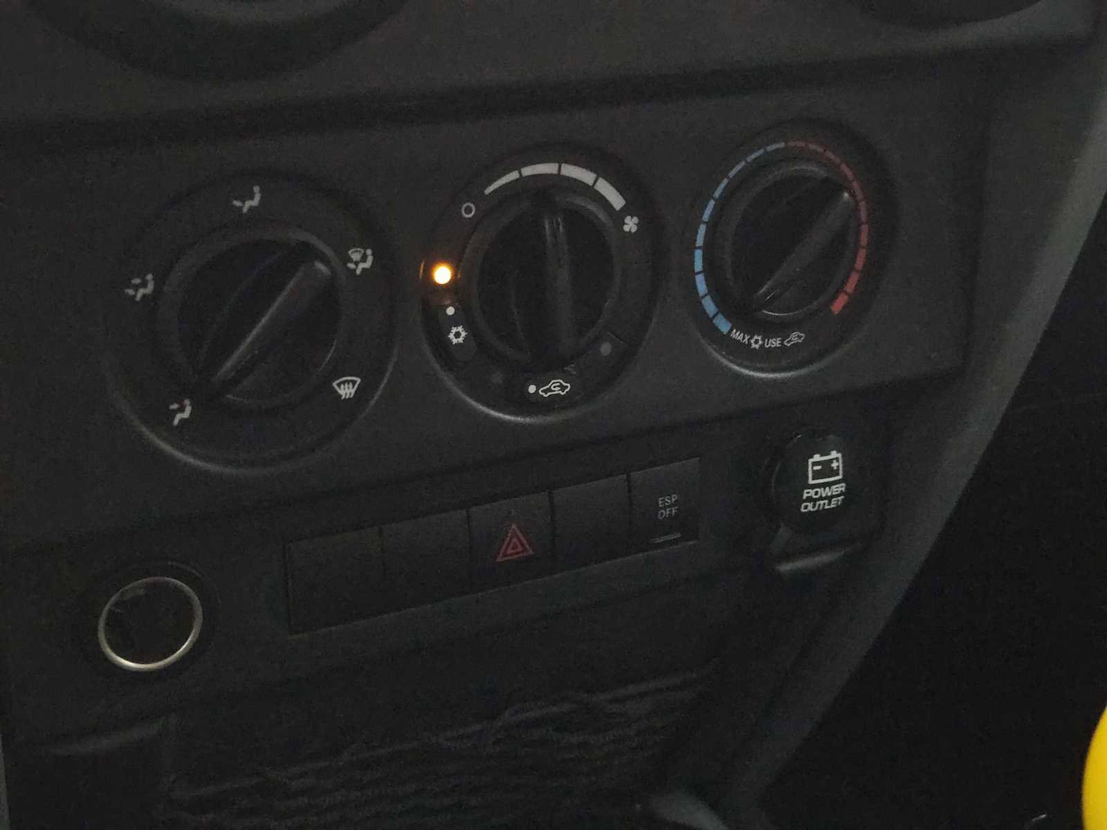 Used 2009 Jeep Wrangler X image 18