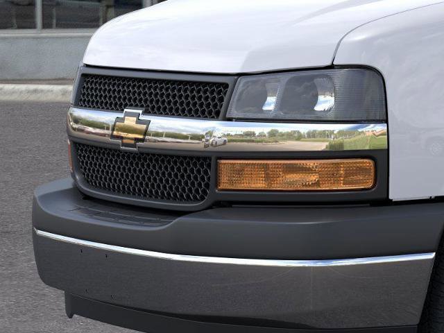 New 2026 Chevrolet Express 2500 w/ Driver Convenience Package RWD image 40