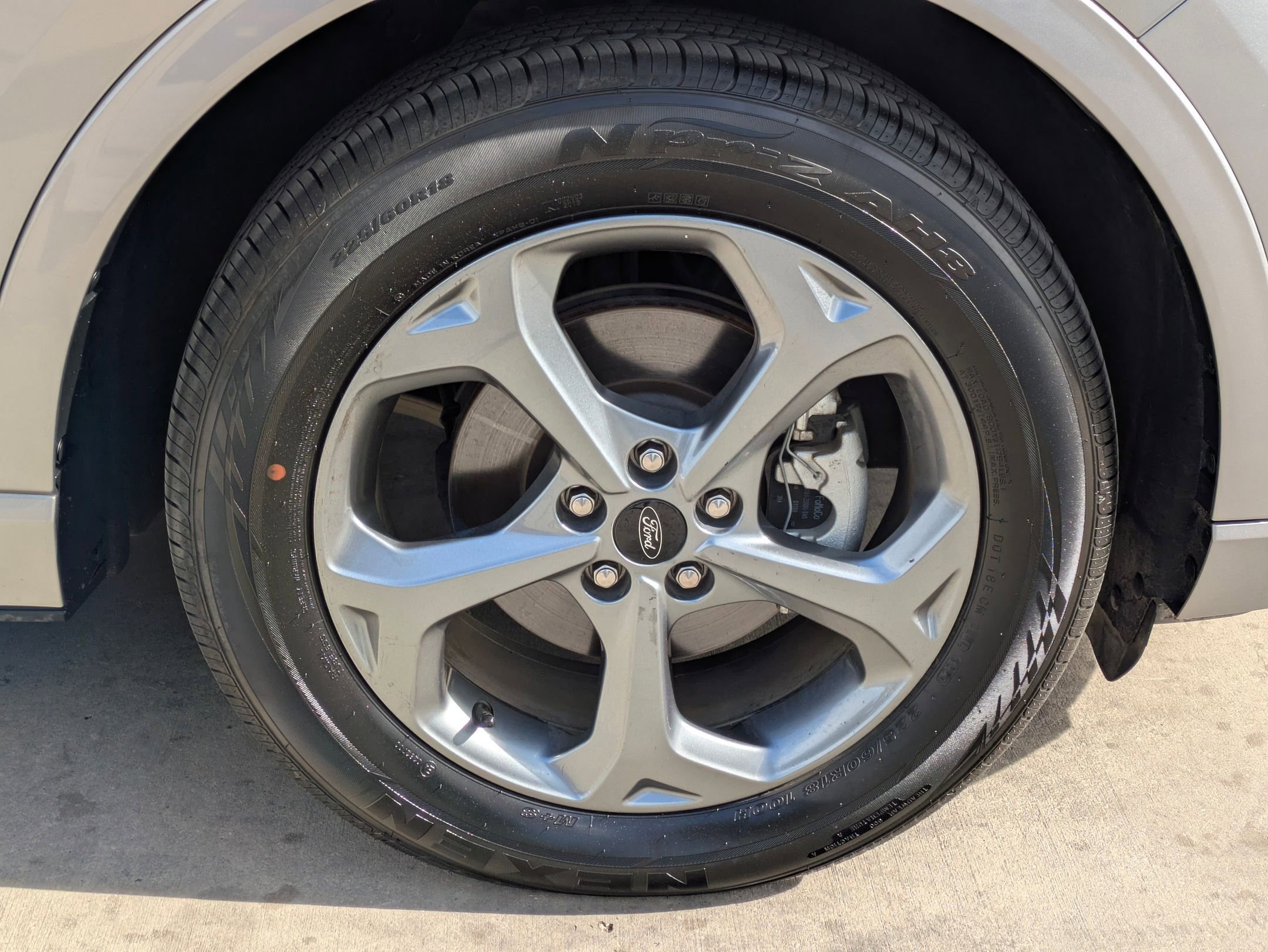 Used 2024 Ford Escape ST-Line image 32