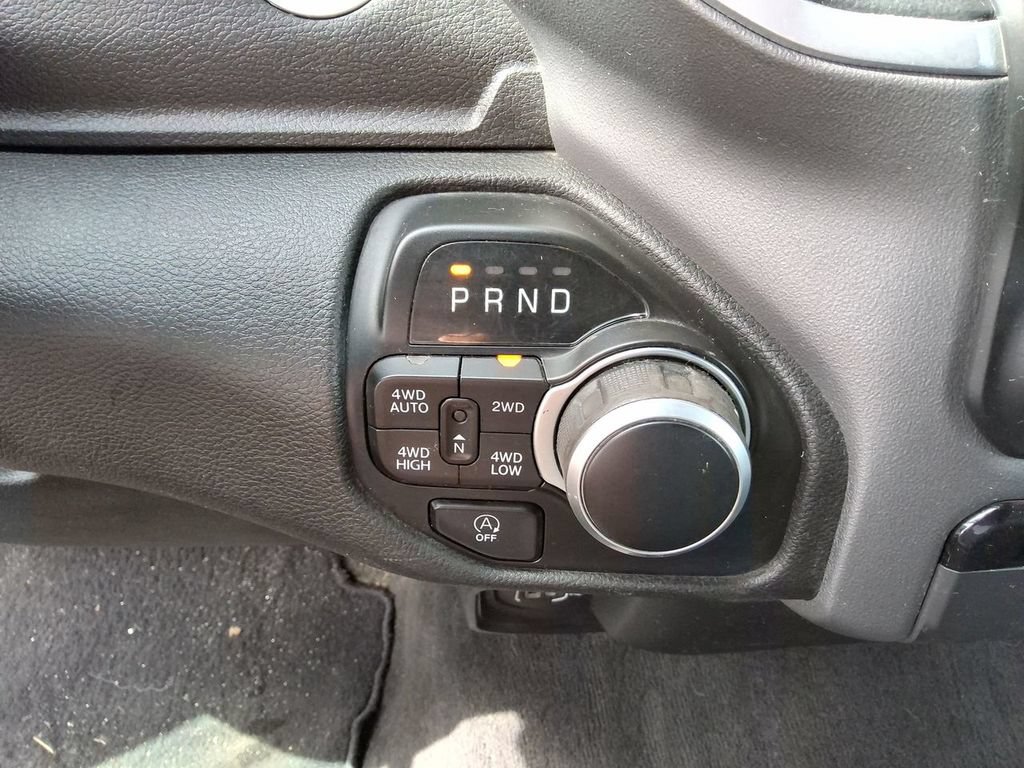 Used 2022 RAM 1500 Big Horn AWD/4WD image 15