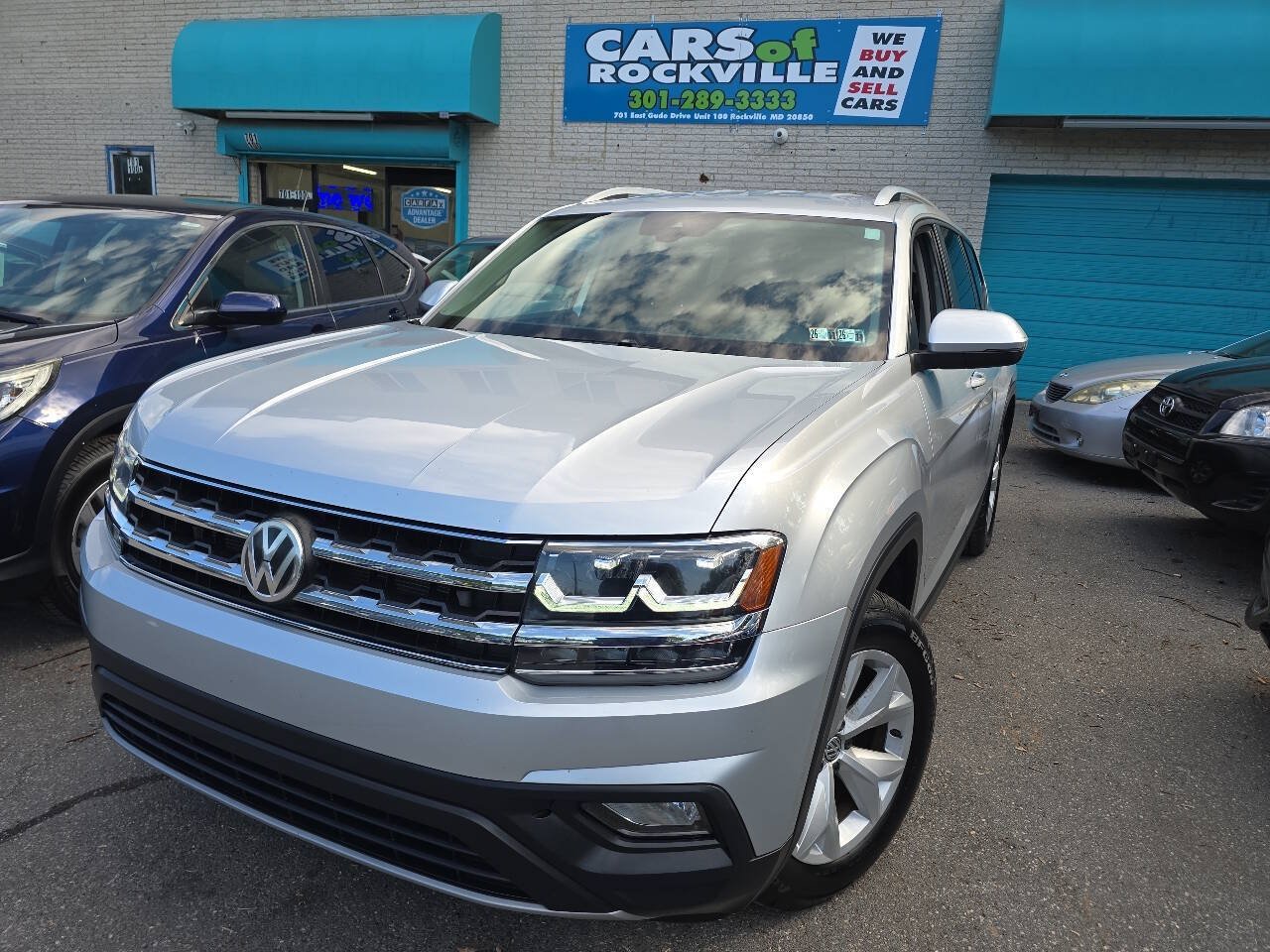 Used 2018 Volkswagen Atlas SE AWD/4WD image 2