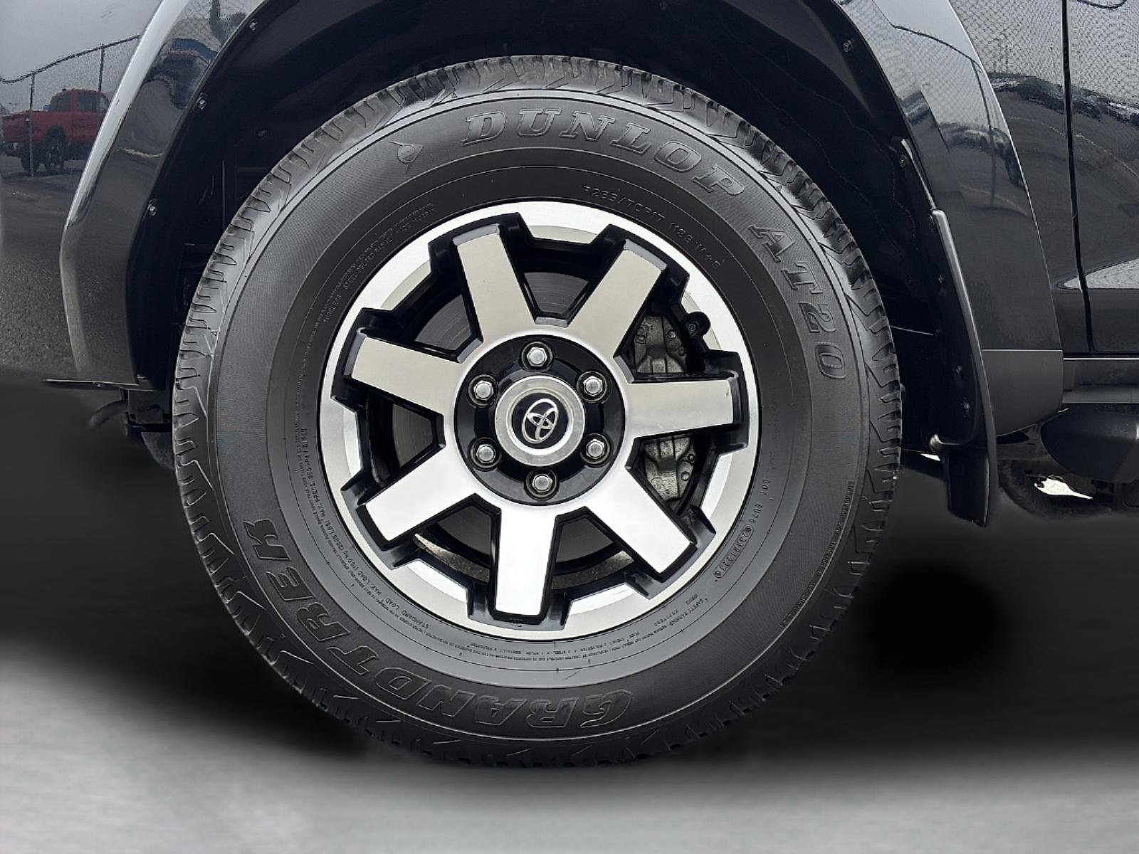 Used 2024 Toyota 4Runner TRD Off-Road Premium w/ Off Road Premium Plus Package image 12