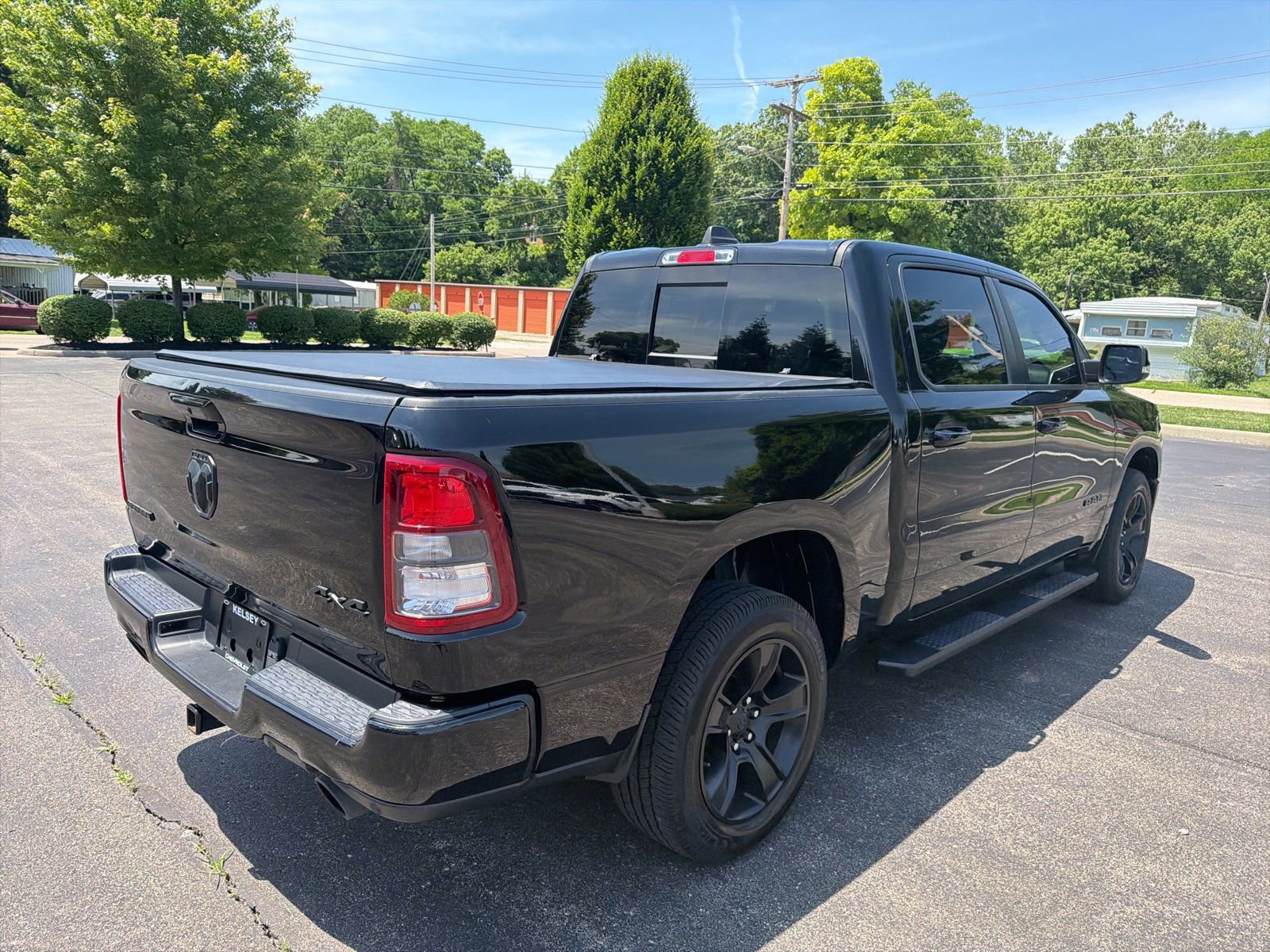 Used 2020 RAM 1500 Big Horn AWD/4WD image 5