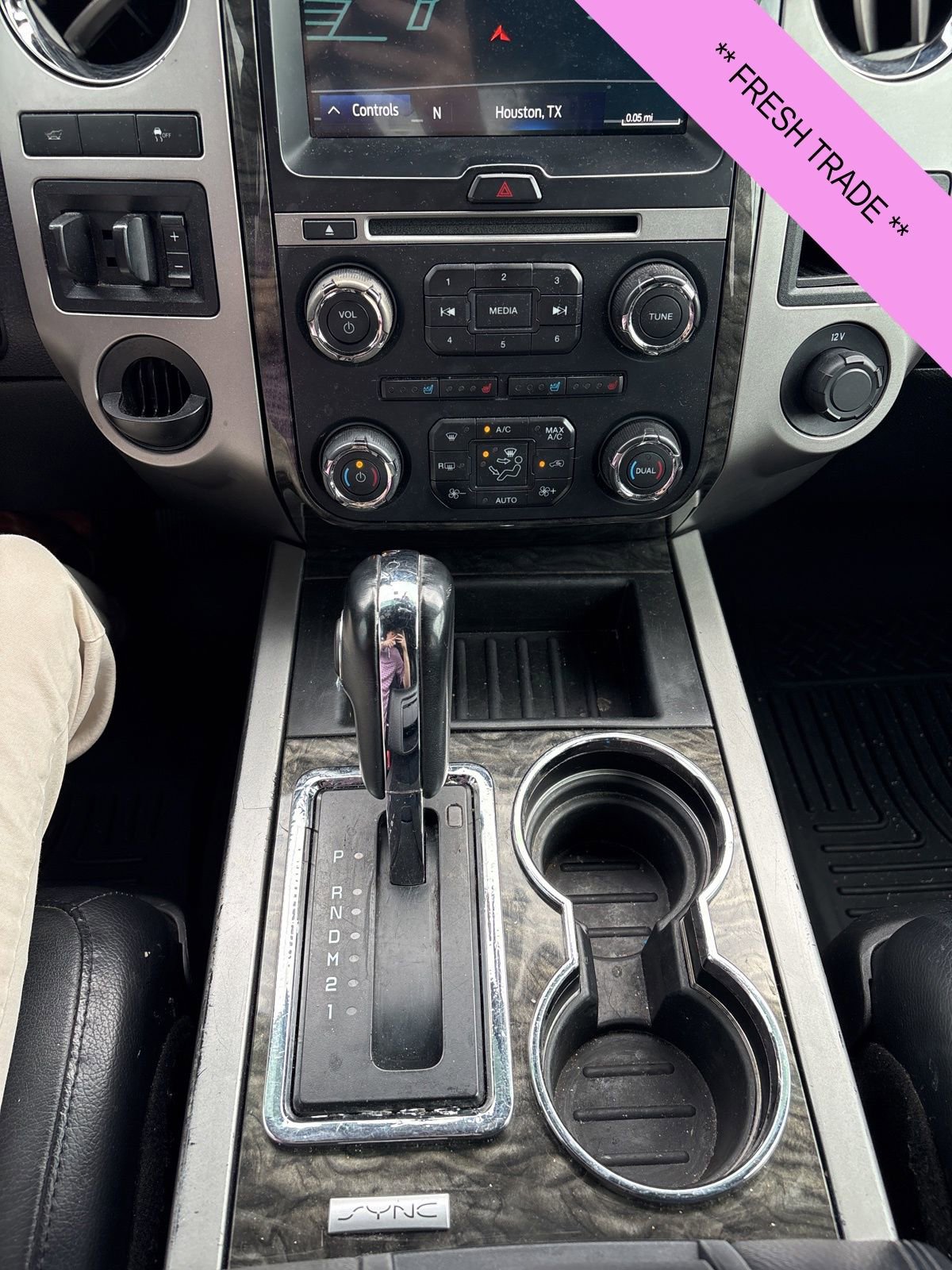 Used 2017 Ford Expedition EL Limited w/ Equipment Group 301A image 14
