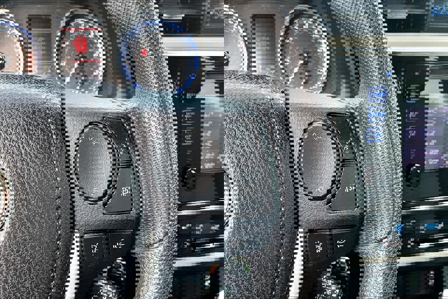 Used 2019 Toyota Corolla L image 19