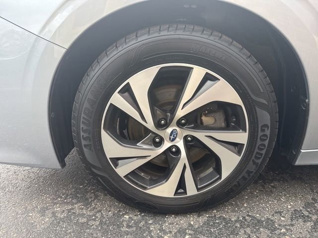 Used 2020 Subaru Legacy Premium AWD/4WD image 9