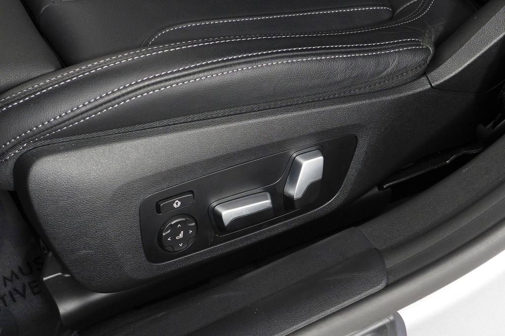 Certified 2023 BMW i4 eDrive35 image 24